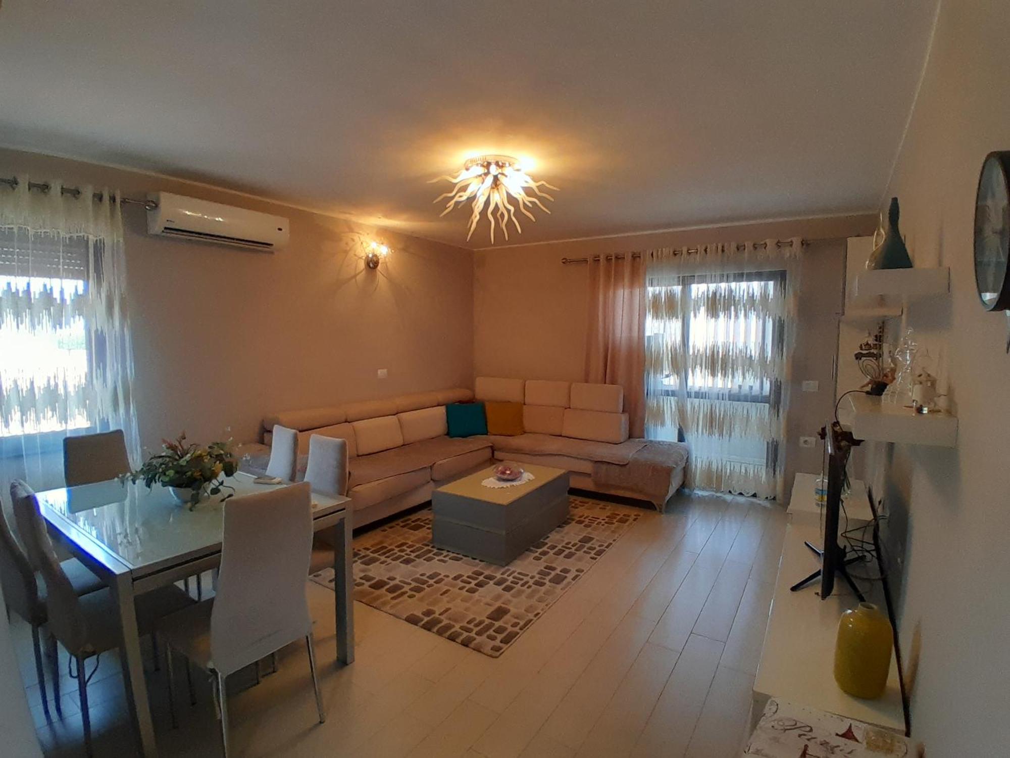 Cufaj Apartaments Shkodra Extérieur photo